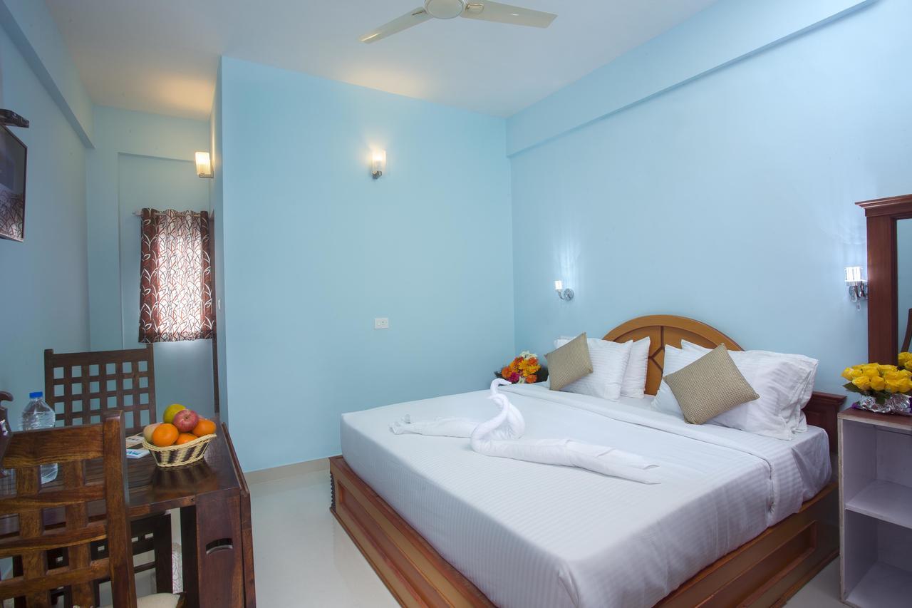 Mount View Munnar Hotel Exterior photo