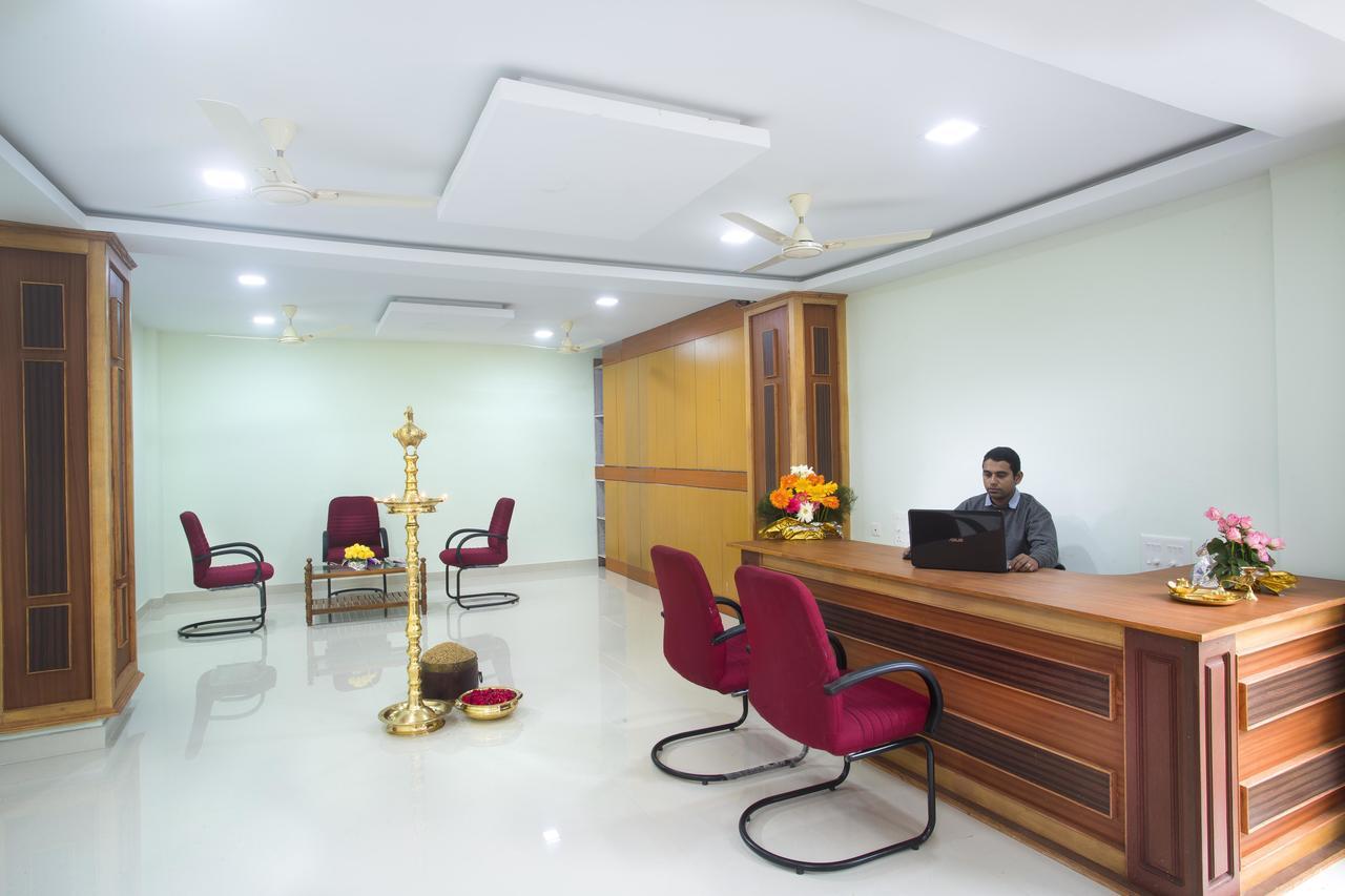 Mount View Munnar Hotel Exterior photo